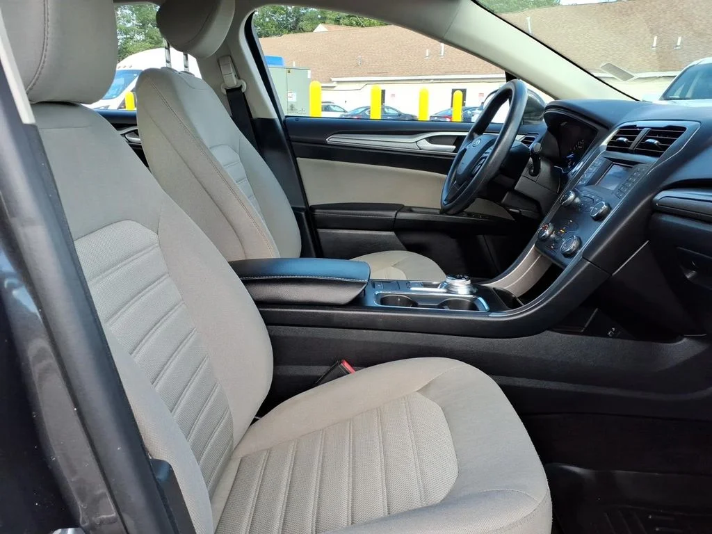 Used 2020 Gray Ford S image 5