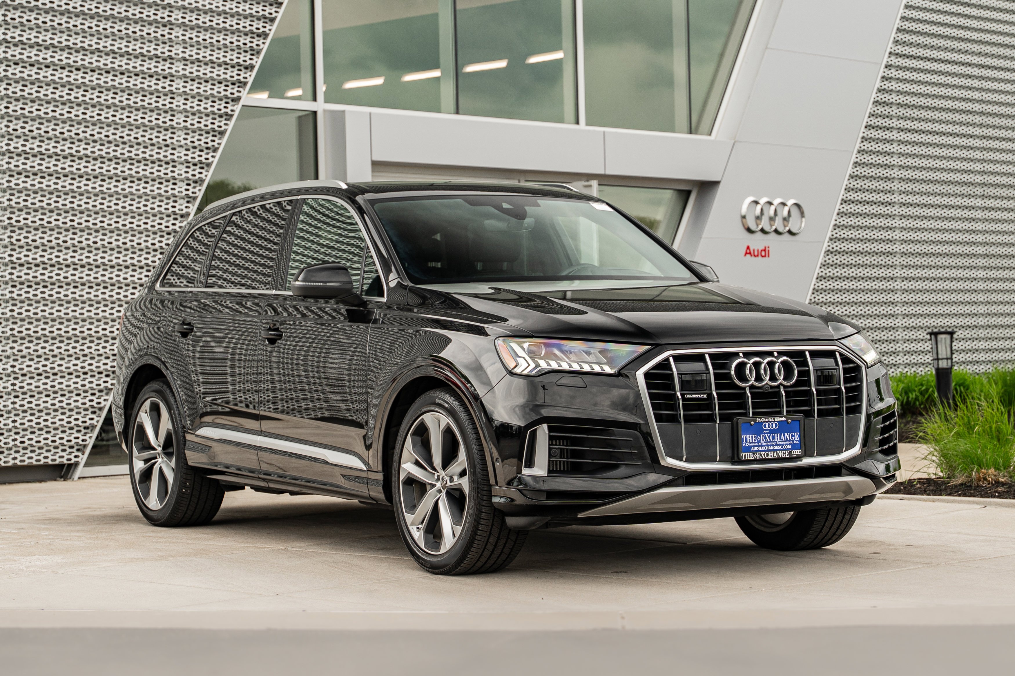 2023 Audi Q7 55 Prestige quattro Tiptronic's photo