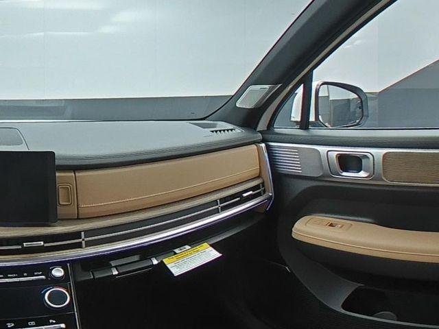 New 2027 White Hyundai Limited AWD image 35