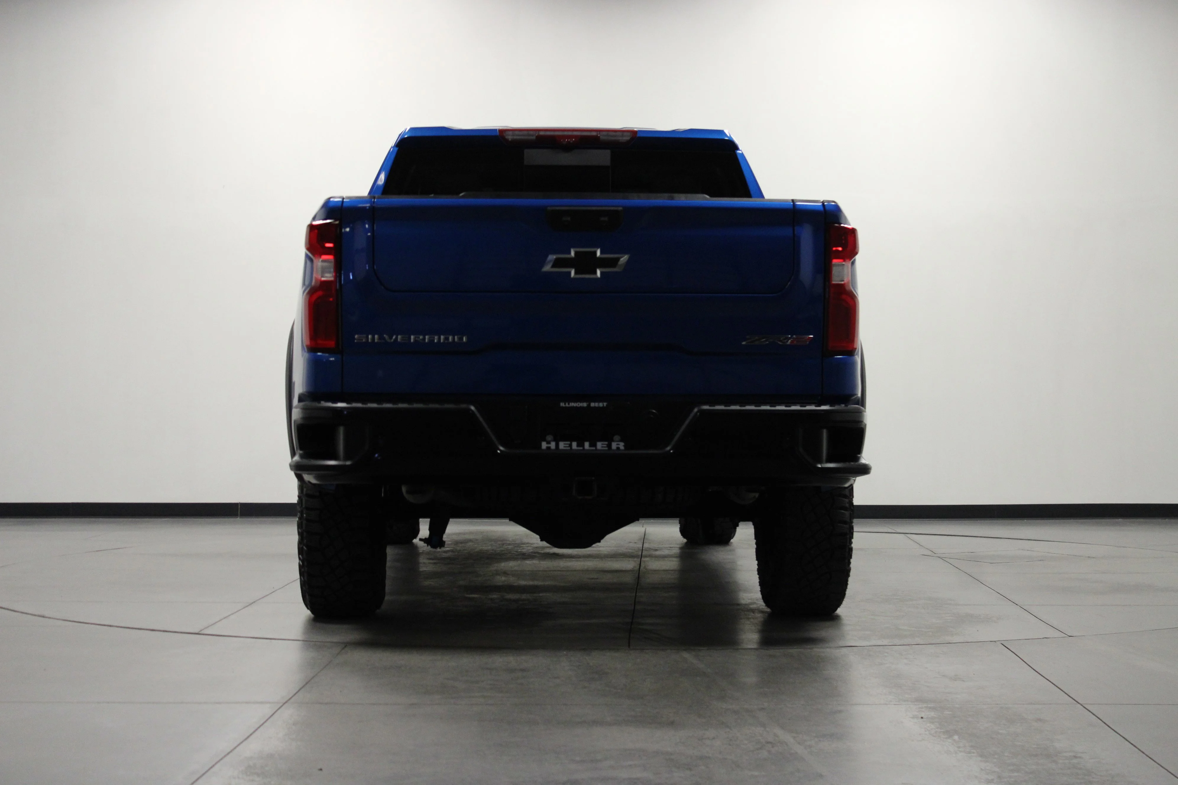 Used 2023 Glacier Blue Metallic Chevrolet ZR2 image 5