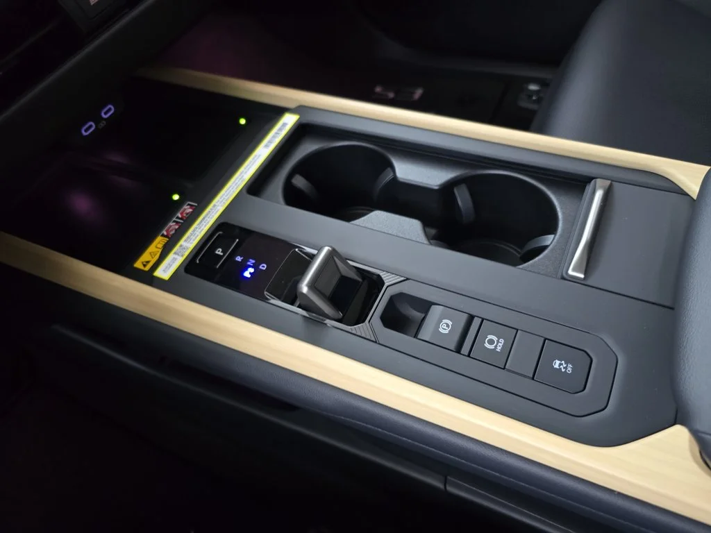 New 2026 Iridium Lexus LUXURY AWD image 22
