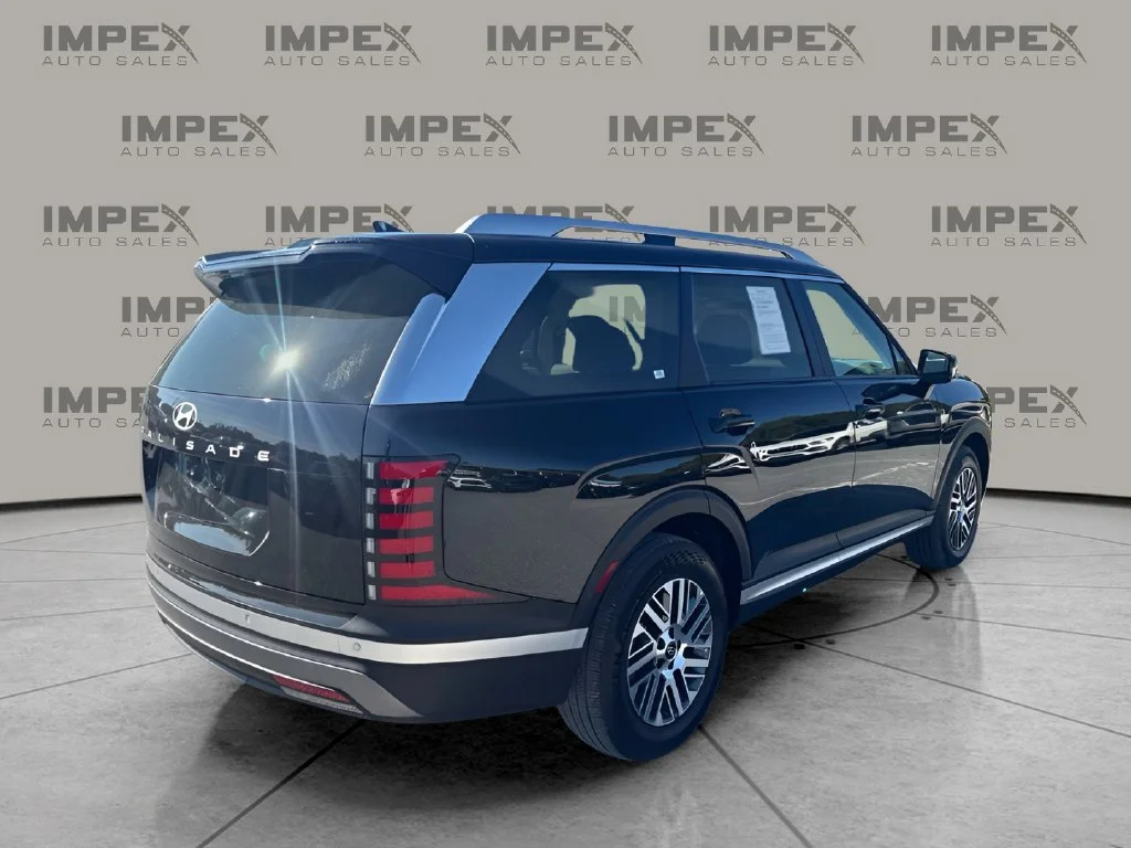 Used 2026 Black Hyundai SEL image 8