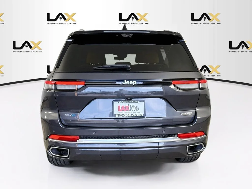 Used 2024 Gray Jeep Summit Reserve 4xe image 6