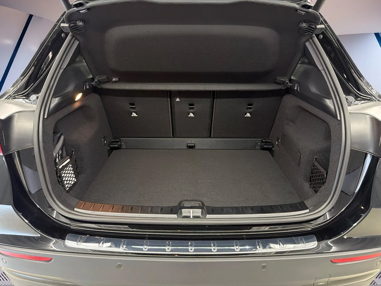 Used 2026 Black Mercedes-Benz GLA 250 image 5