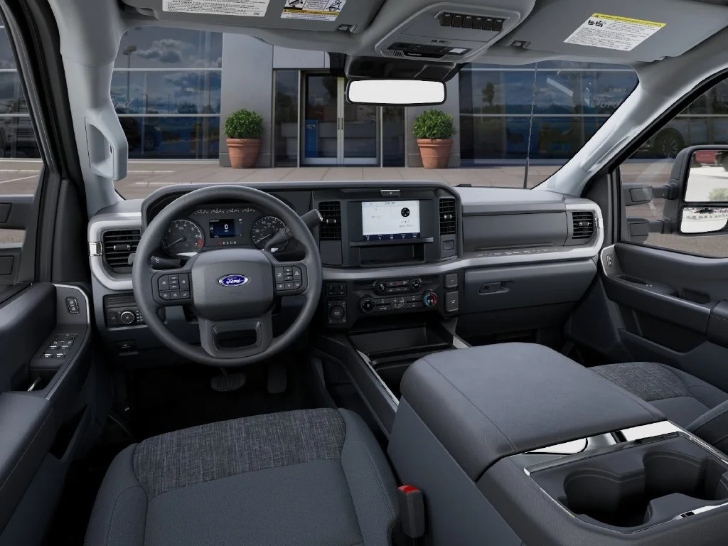 New 2027 Silver Ford XLT image 10