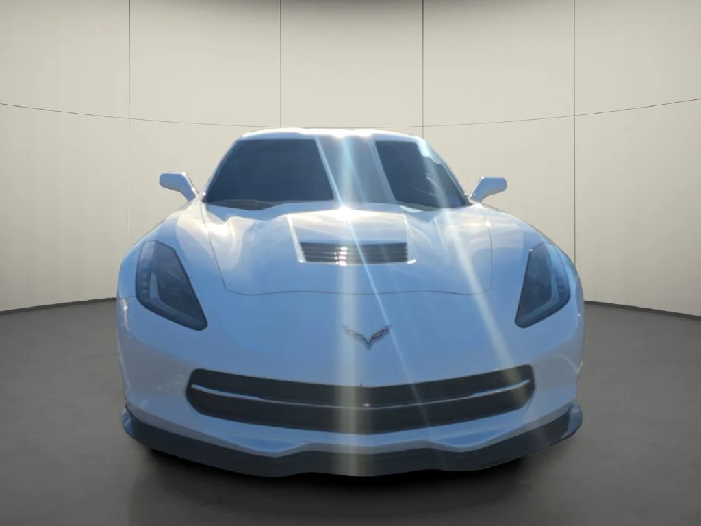 Used 2017 White Chevrolet Stingray image 2