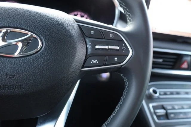 Used 2023 Black Hyundai SEL image 27