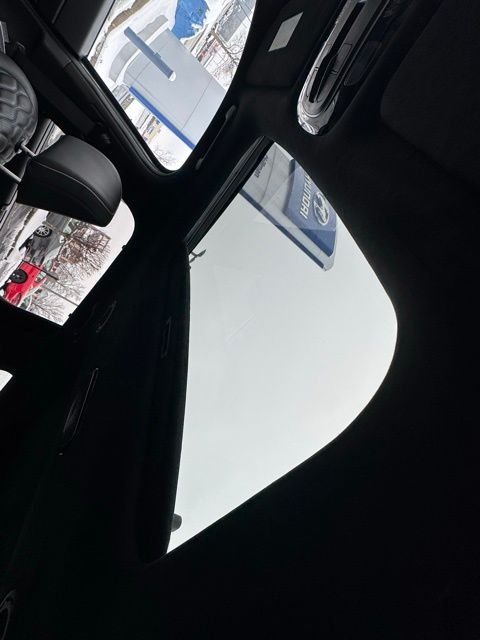 Used 2022 Green Hyundai Calligraphy image 18