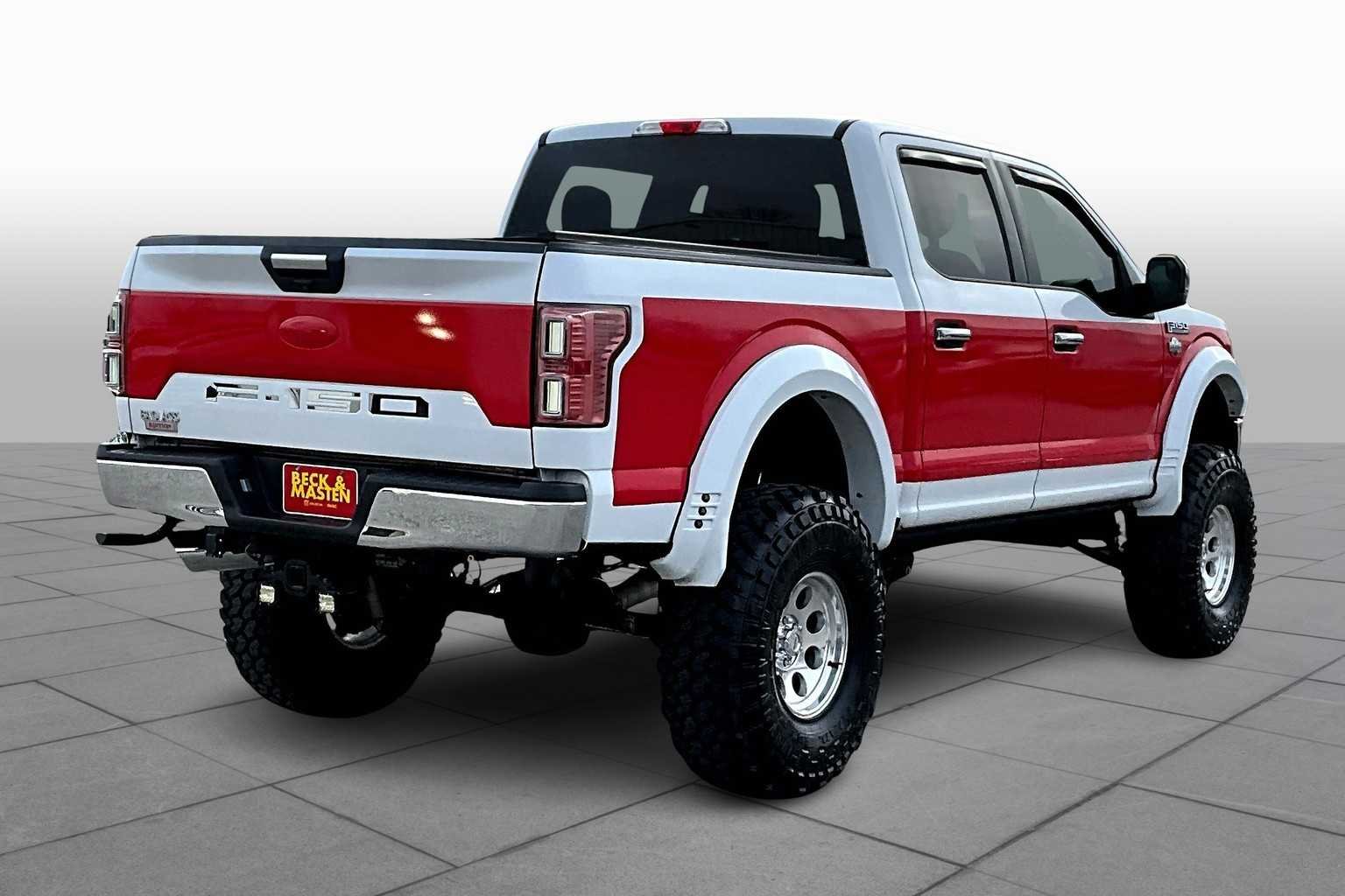 Used 2019 Oxford White Ford XLT image 11