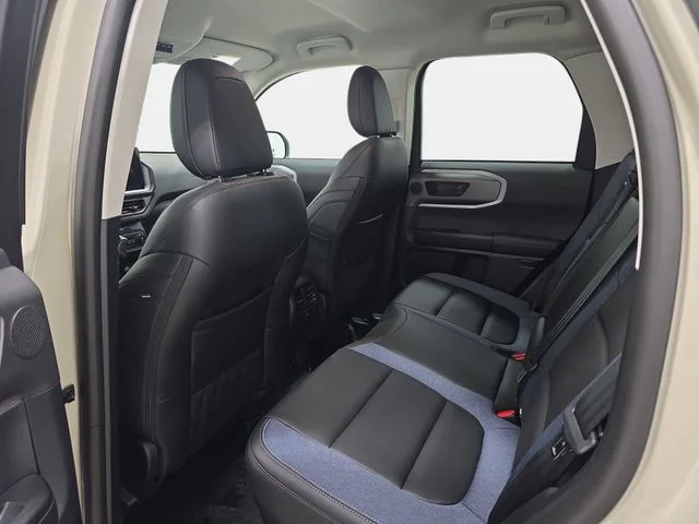 Used 2025 Desert Sand Ford Outer Banks image 12