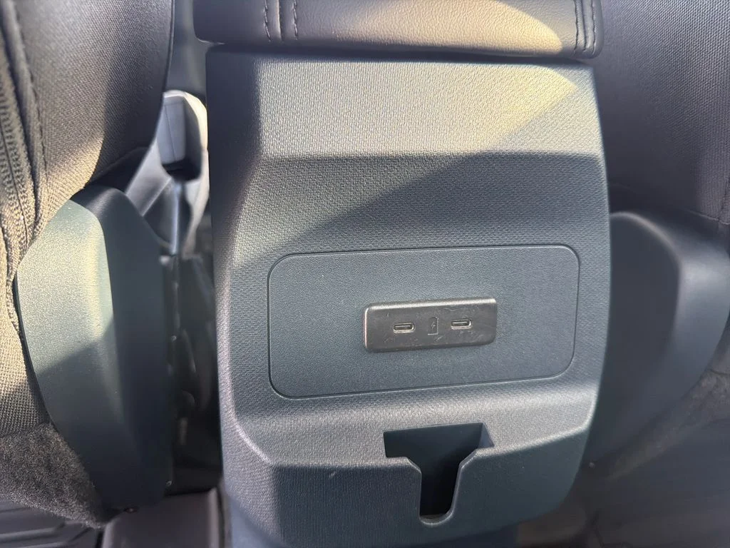 New 2026 Blue Ford XLT image 17