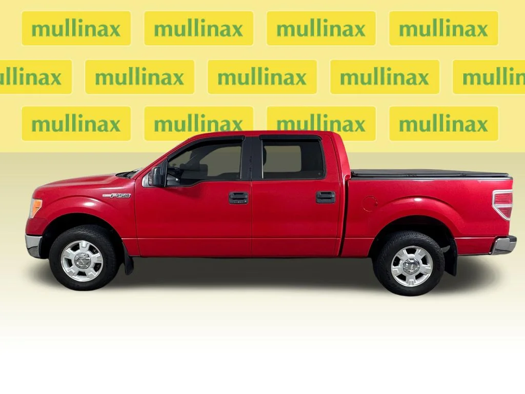 Used 2013 Red Ford XLT image 12