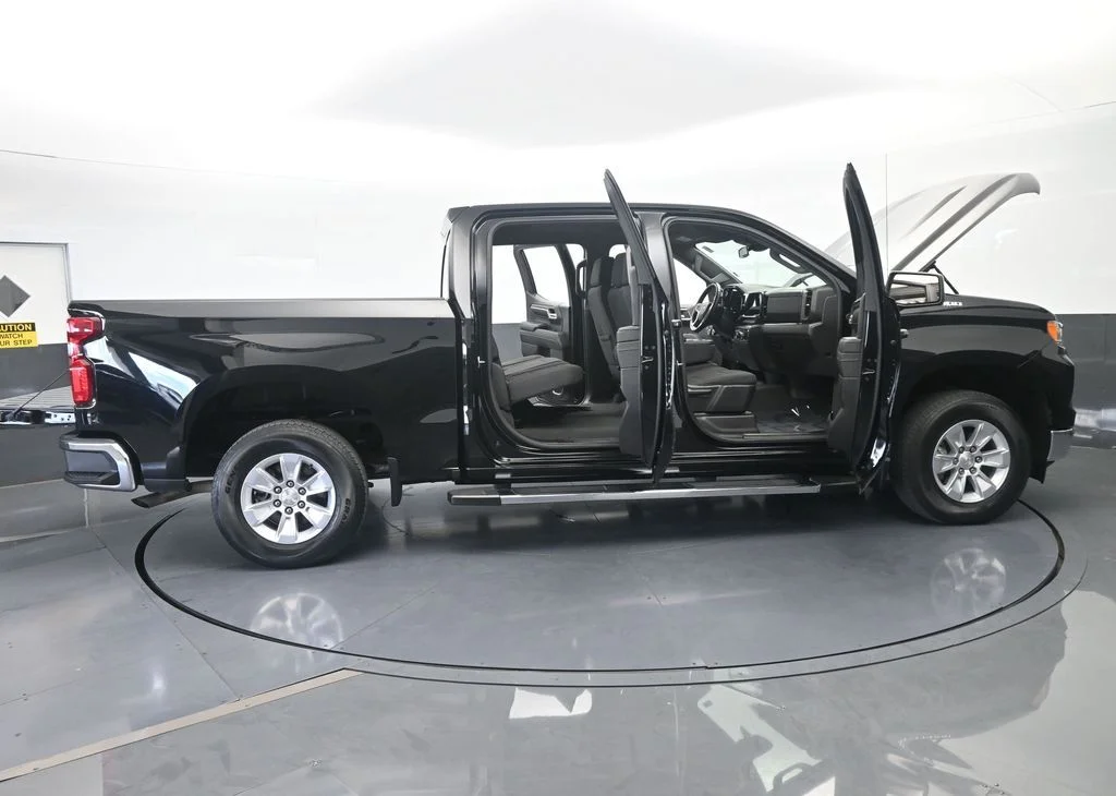 Used 2024 Black Chevrolet LT image 68