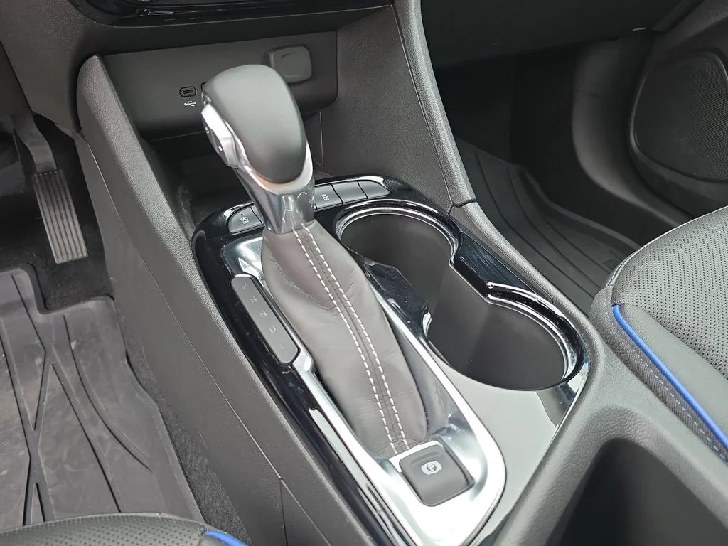 Used 2025 Blue Buick Sport Touring image 16