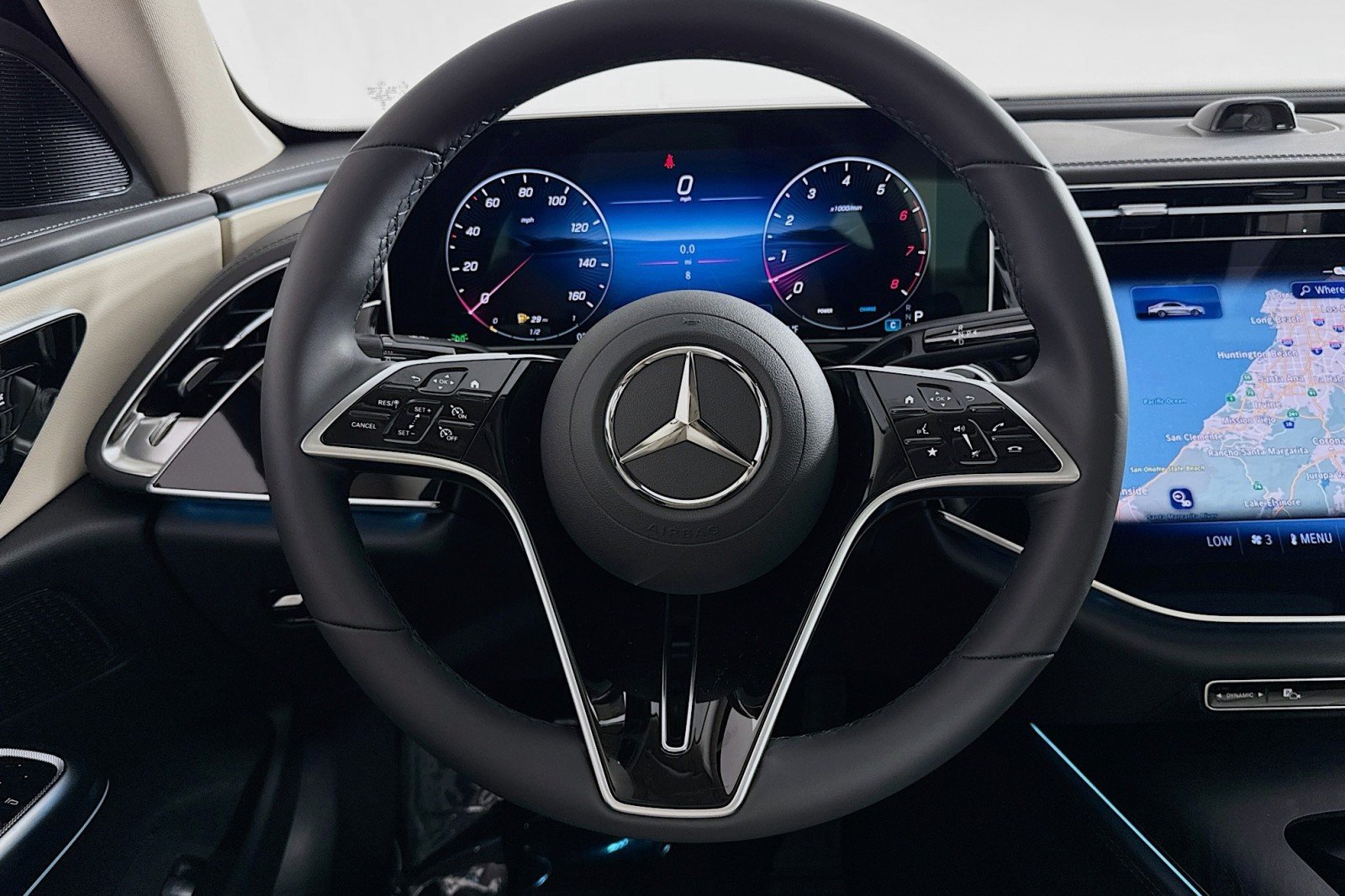 New 2026 Verde Silver Metallic Mercedes-Benz E 450 4MATIC® Sedan image 17