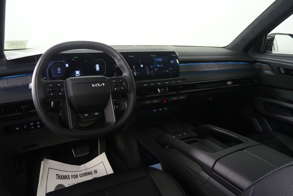 Used 2027 Black Jade Green Kia X-Line SX Prestige image 22