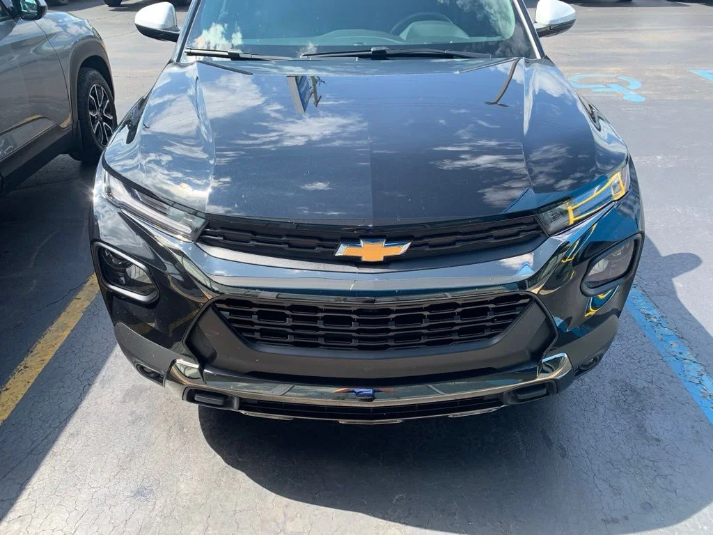 Used 2023 Black Metallic Chevrolet ACTIV image 3