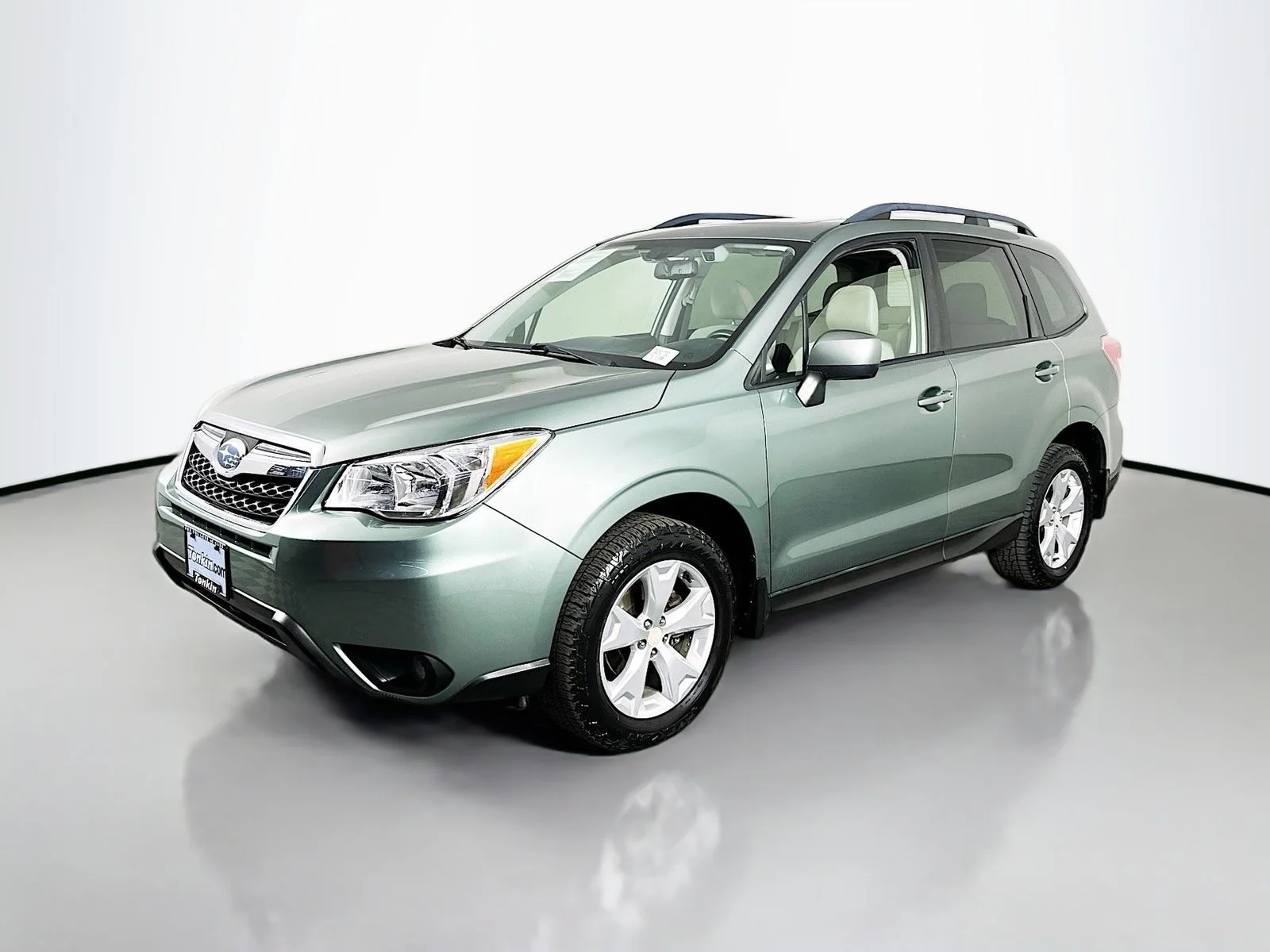 Used 2016 Jasmine Green Metallic Subaru 2.5i Premium image 3