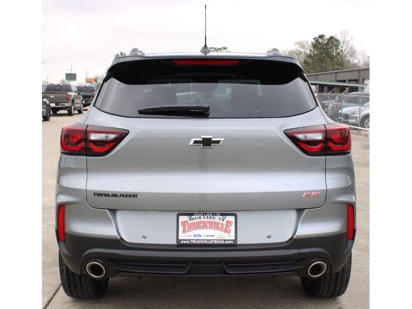 New 2026 Sterling Gray Metallic Chevrolet RS image 15