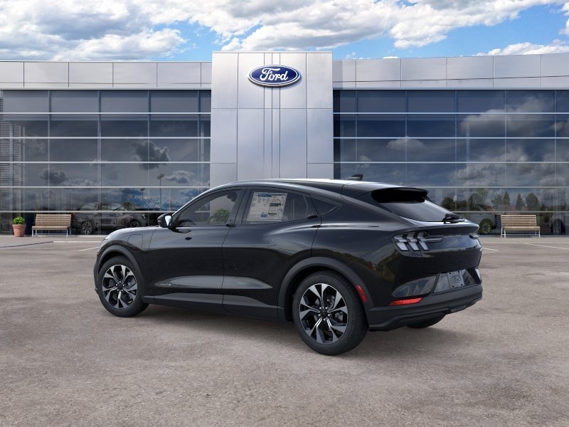 New 2026 Shadow Black Ford Select image 5