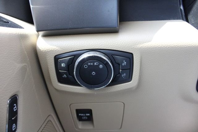Used 2018 Shadow Black Ford XLT image 8