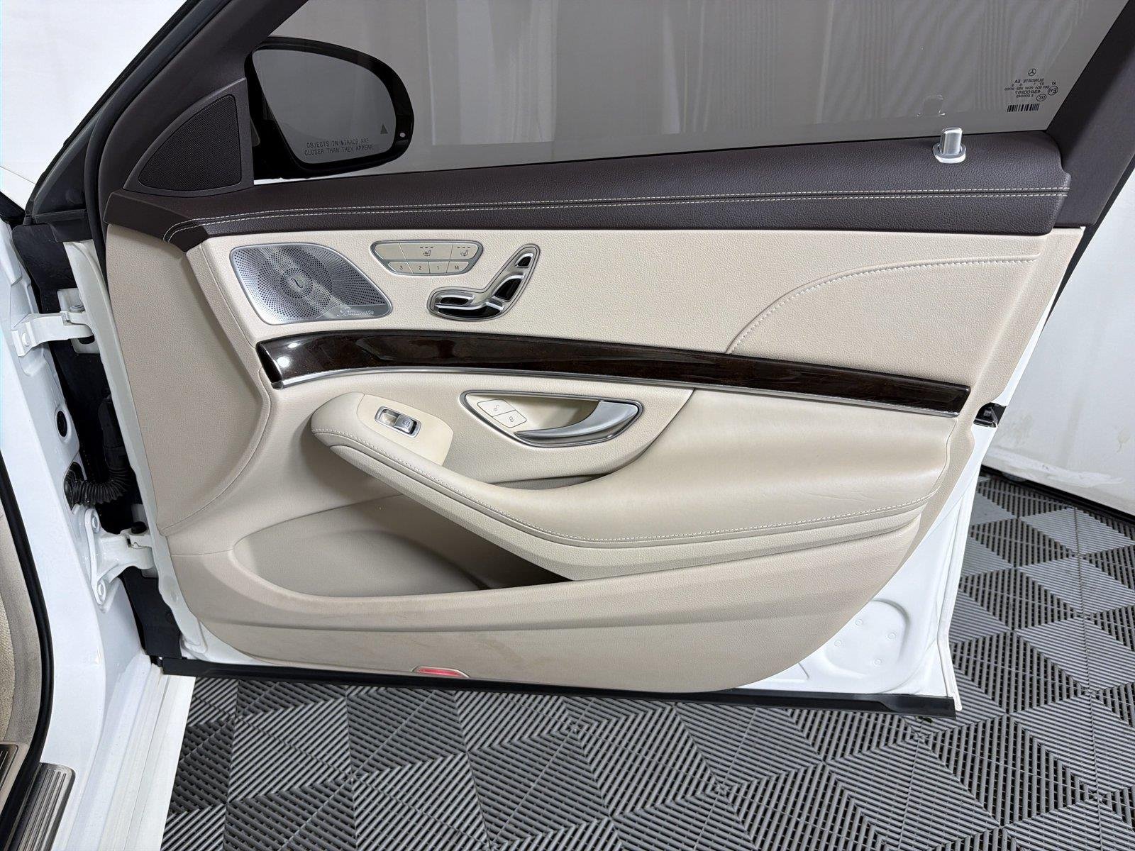 Used 2020 White Mercedes-Benz S 560 image 12