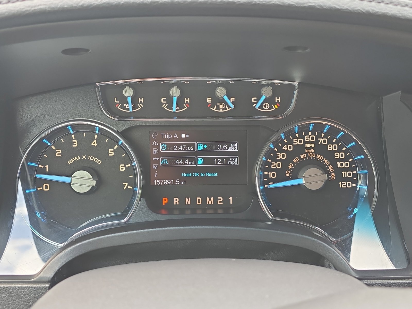Used 2011 Tuxedo Black Metallic Ford Lariat image 20