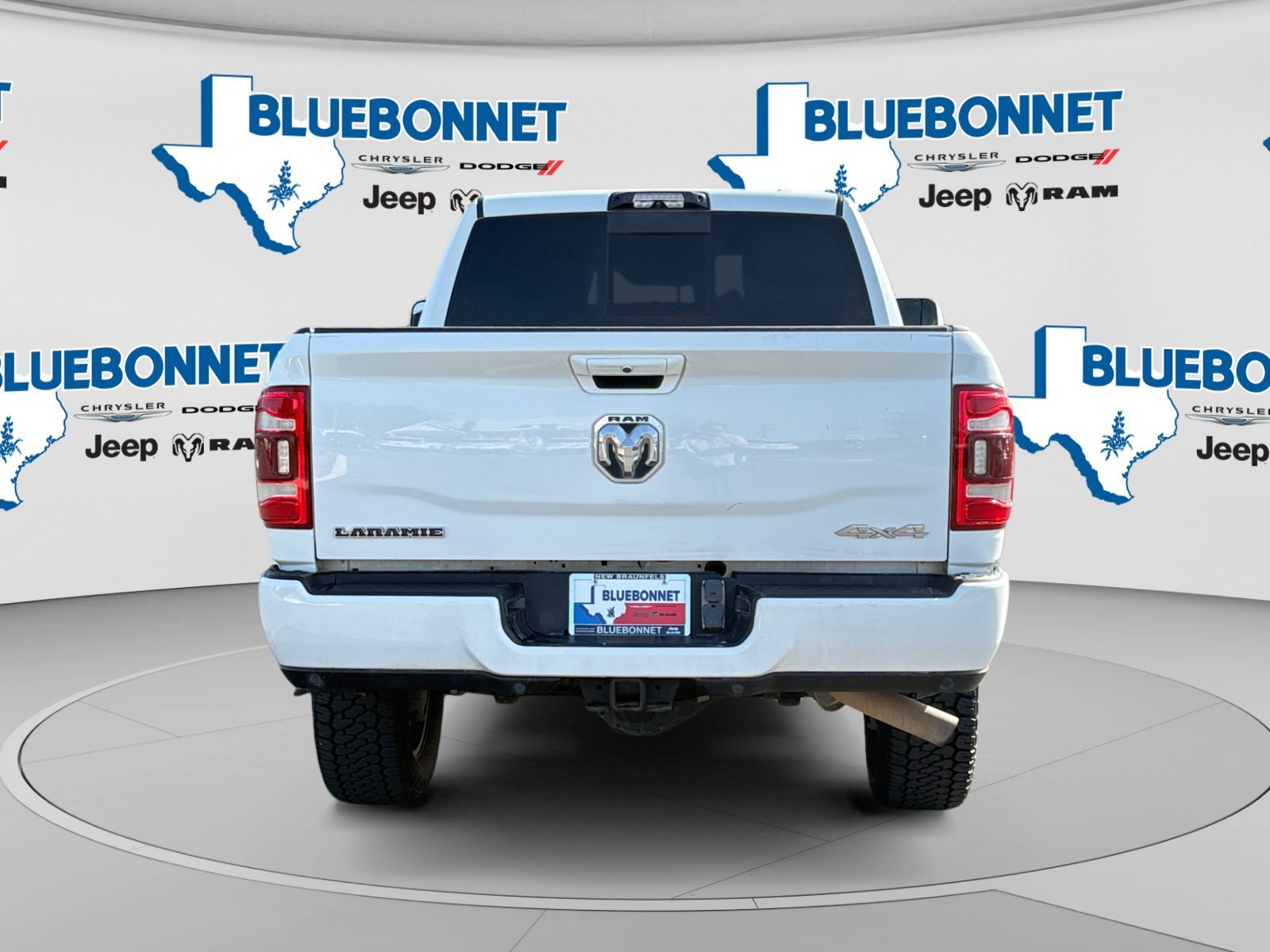 Certified Used 2021 Bright White Clearcoat Ram Laramie image 6