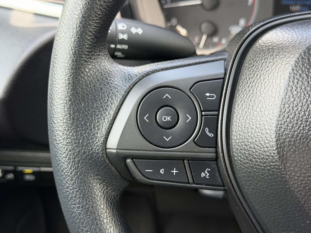 Certified Used 2025  Toyota LE image 10