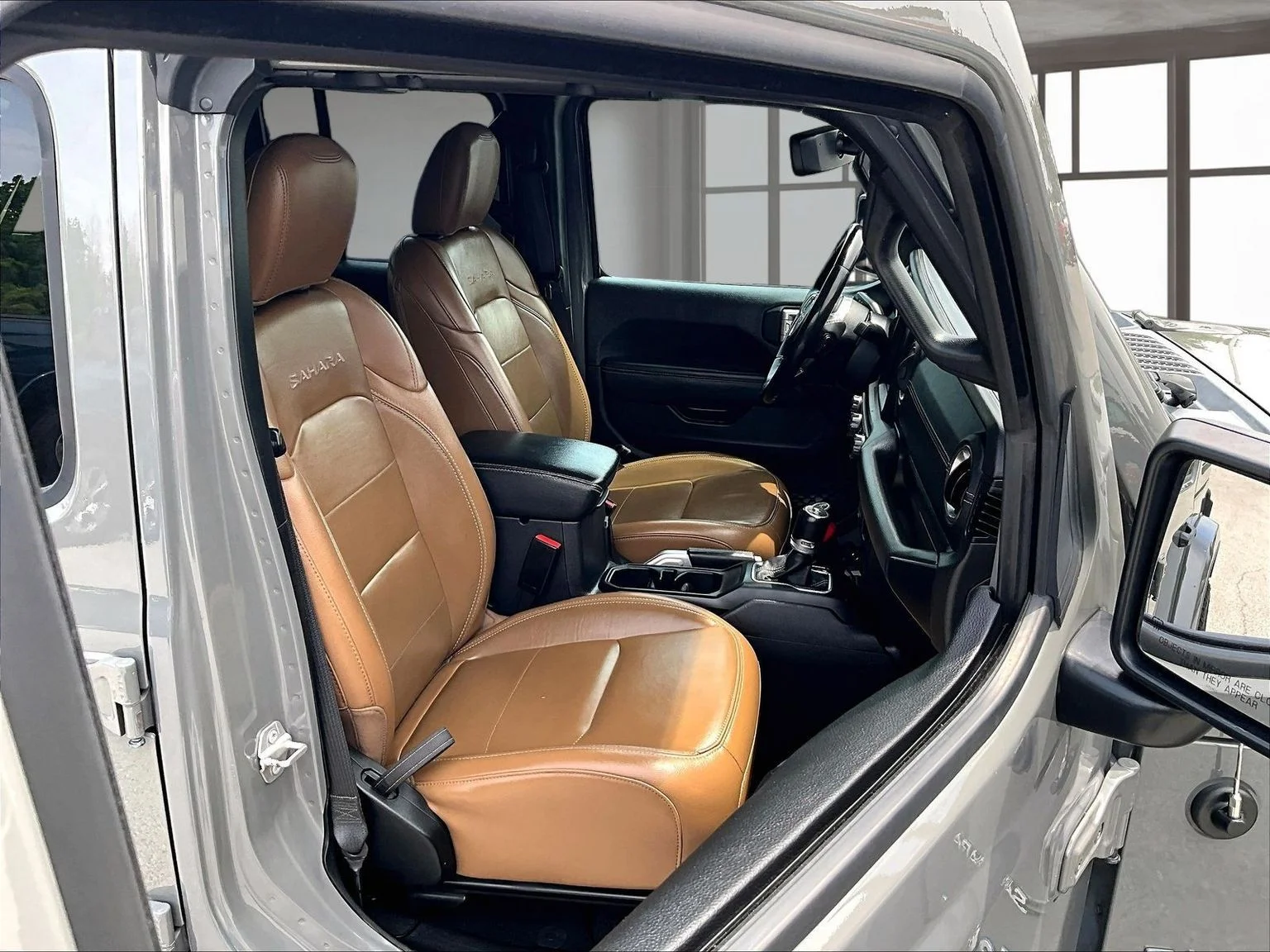 Used 2022 Gray Jeep Unlimited Sahara 4xe image 8