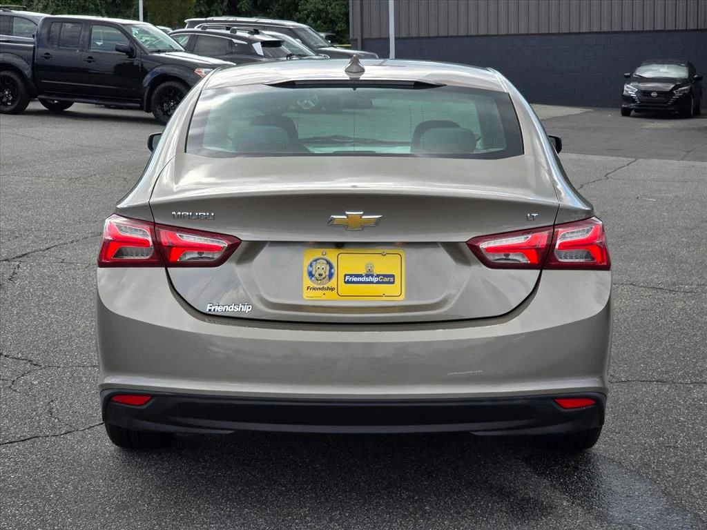Used 2022 Gray Chevrolet LT image 25