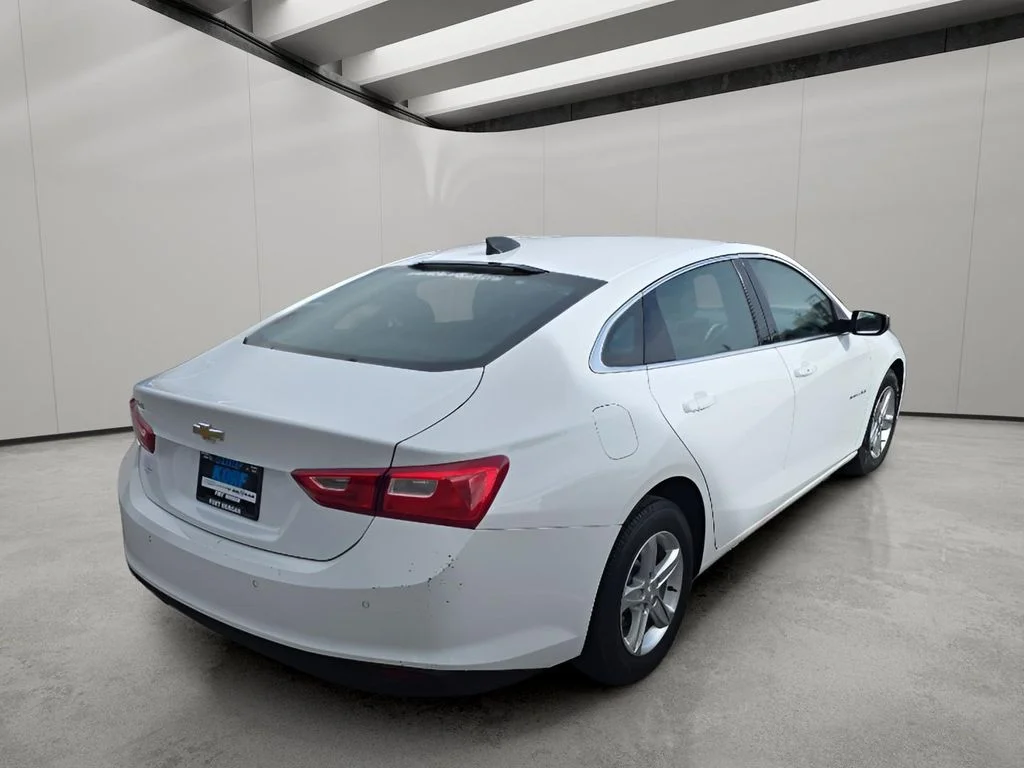 Used 2024 Summit White Chevrolet LS image 6