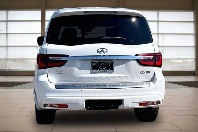 Used 2021 White INFINITI Sensory image 4