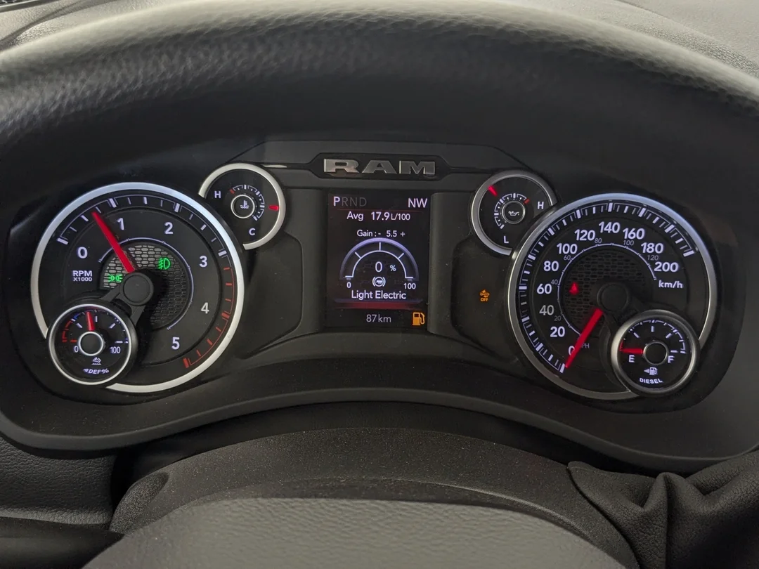 New 2026 Grey RAM Black Express - - 6.7L HO Diesel - 20 Black Wheels - 5th Wheel/Gooseneck Prep - Sport Hood & More! image 18