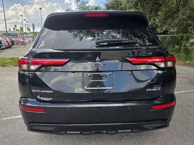 2025 Mitsubishi Outlander Plug-in Hybrid SEL Black Edition - Photo 9