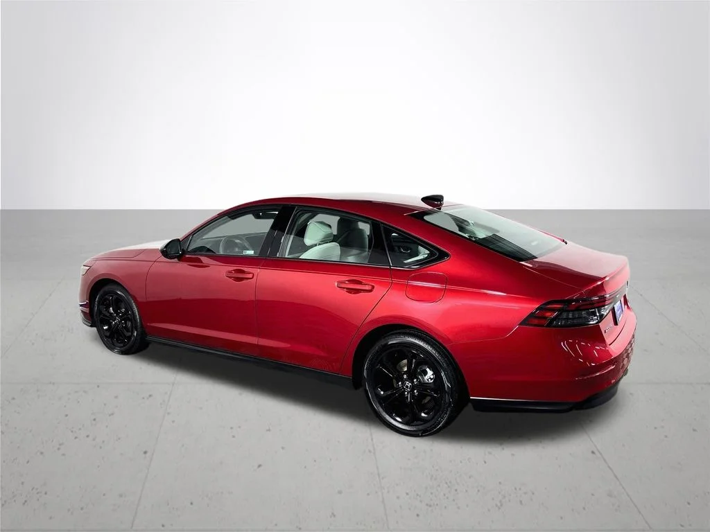 Used 2025 Radiant Red Metallic Honda SE image 8
