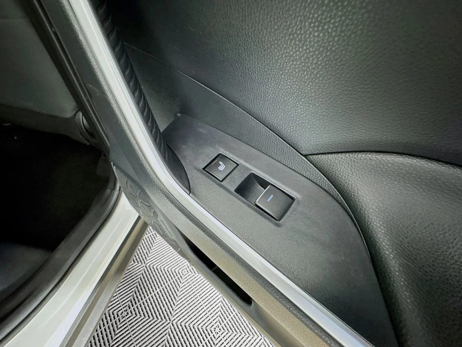 Used 2023 White Toyota SE image 29