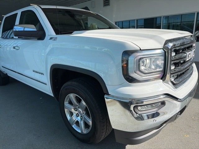 2017 GMC Sierra 4WD Crew Cab Short Box SLT's photo