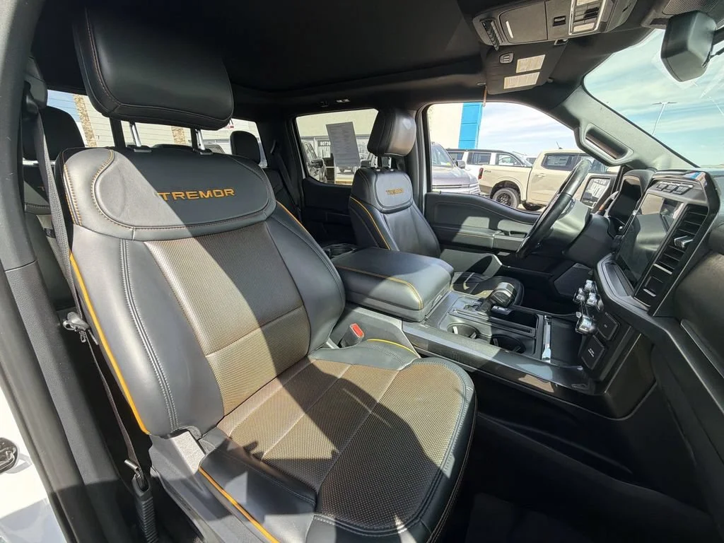 Used 2022 Oxford White Ford XL image 12