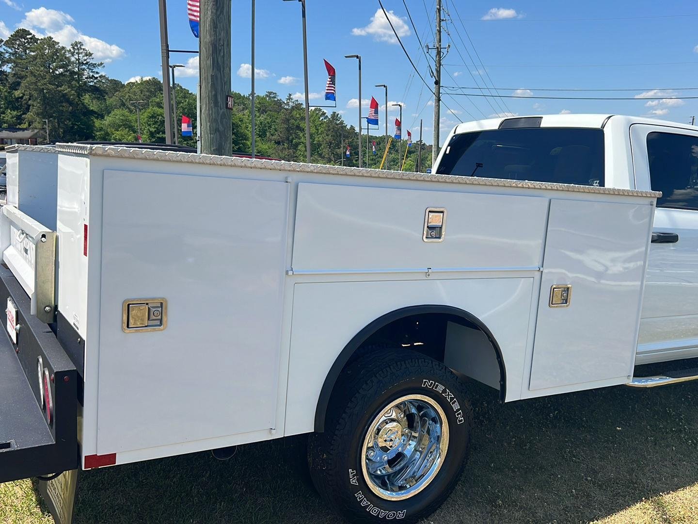 Used 2024 Bright White Clearcoat Ram SLT image 33