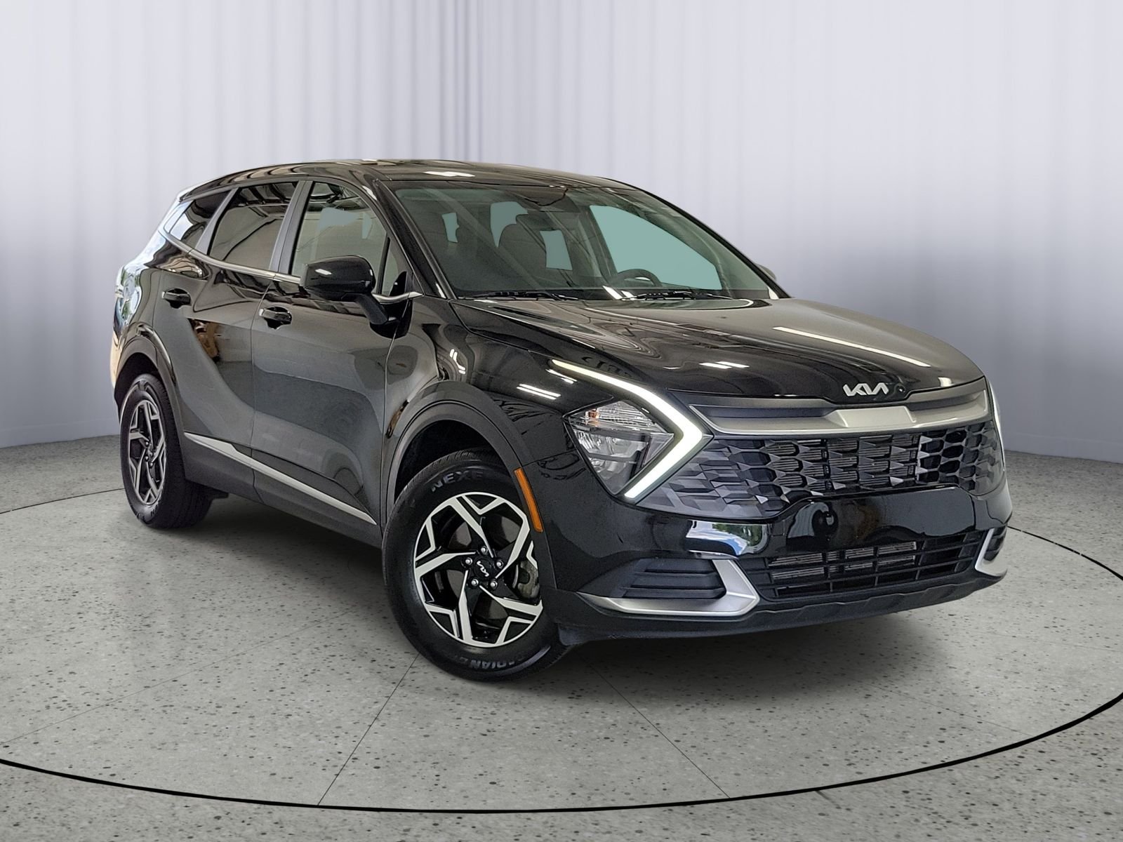 Used 2023 Black Kia LX image 1