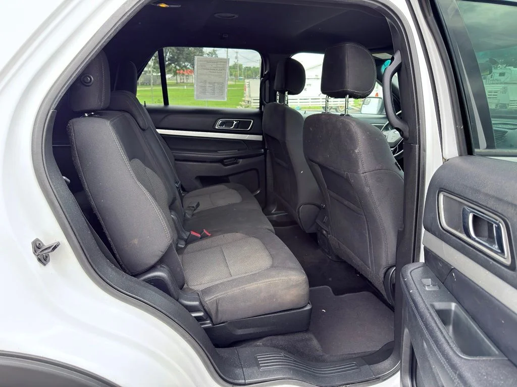 Used 2017 White Ford XLT image 28