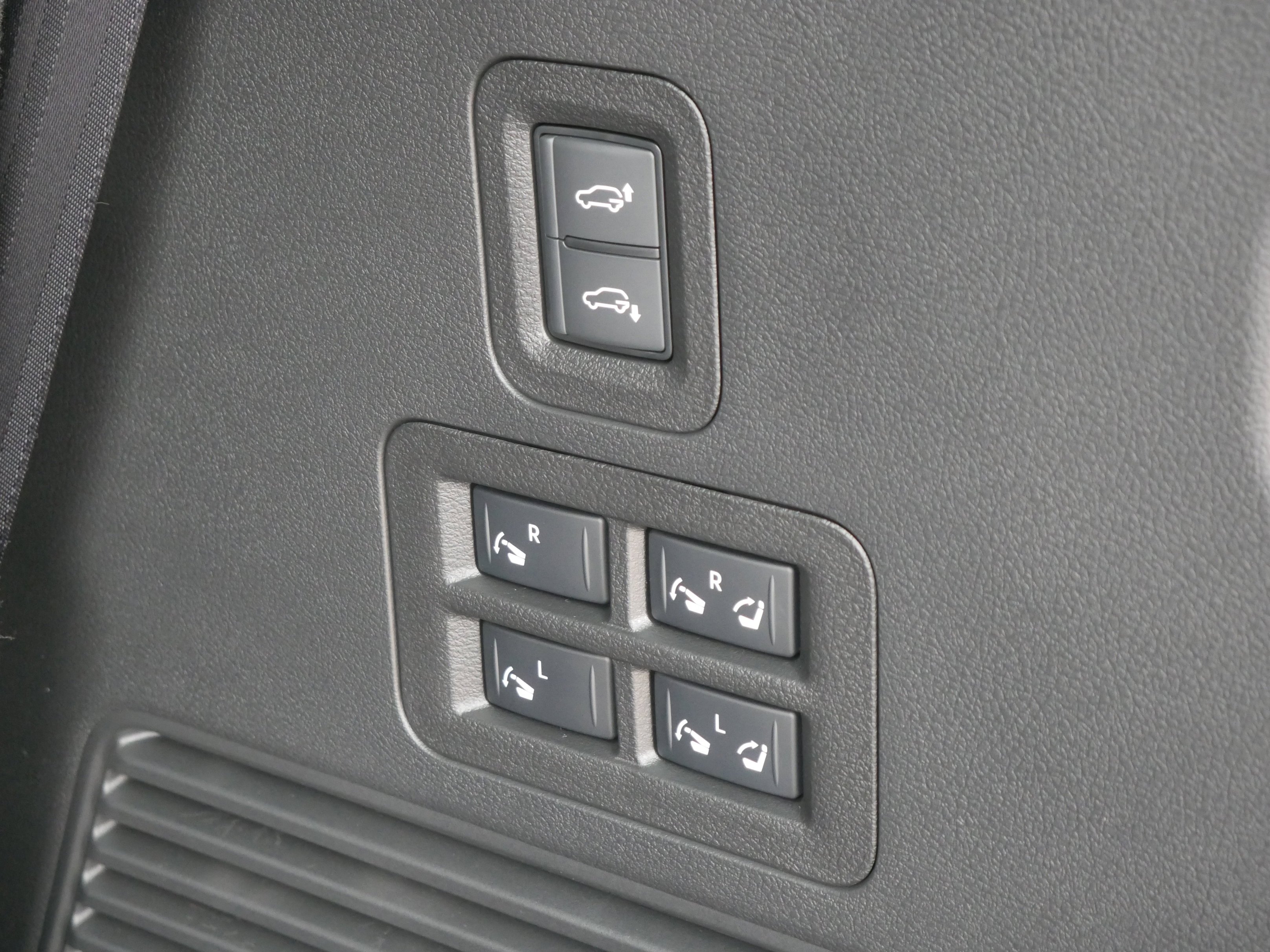 2026 Nissan Armada PRO-4X - Photo 24