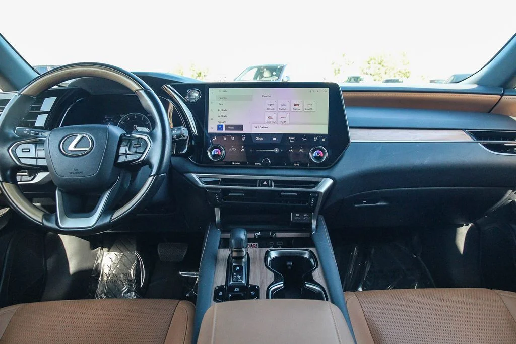 Certified Used 2023 White Lexus 350 Premium Plus image 13