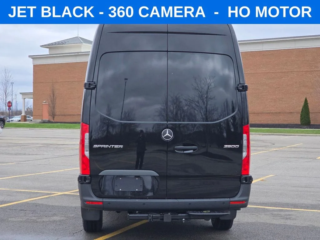 New 2026 Jet Black Mercedes-Benz Cargo 170 WB image 10