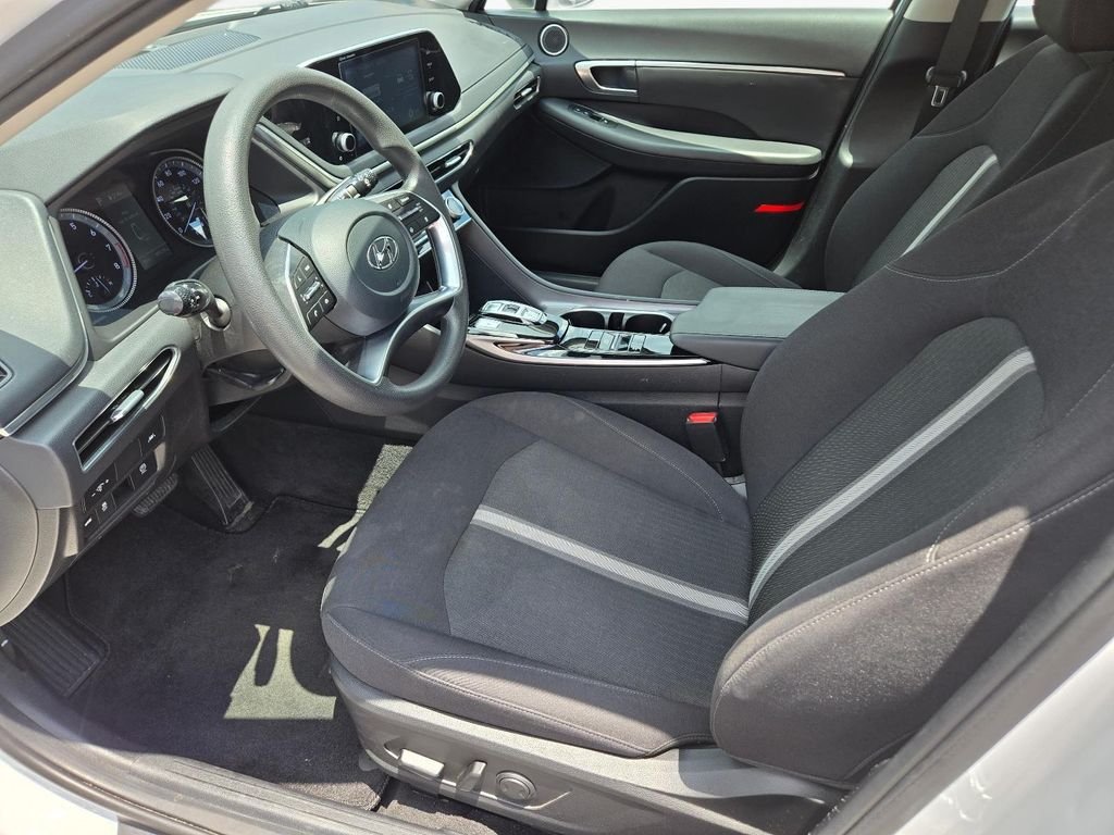 Used 2022 Gray Hyundai SEL image 14