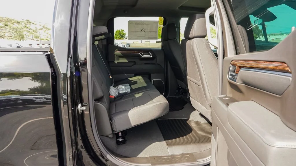 2026 GMC Sierra 1500 SLE - Photo 11