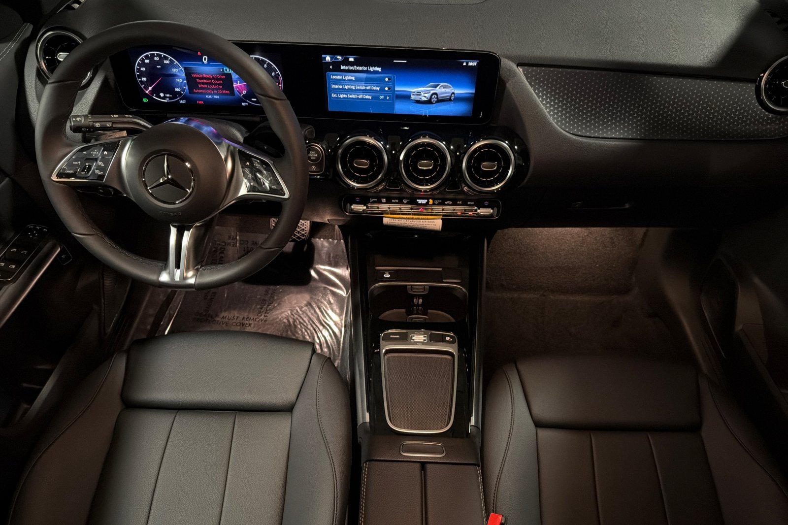 New 2026 Polar White Mercedes-Benz GLA 250 SUV image 12