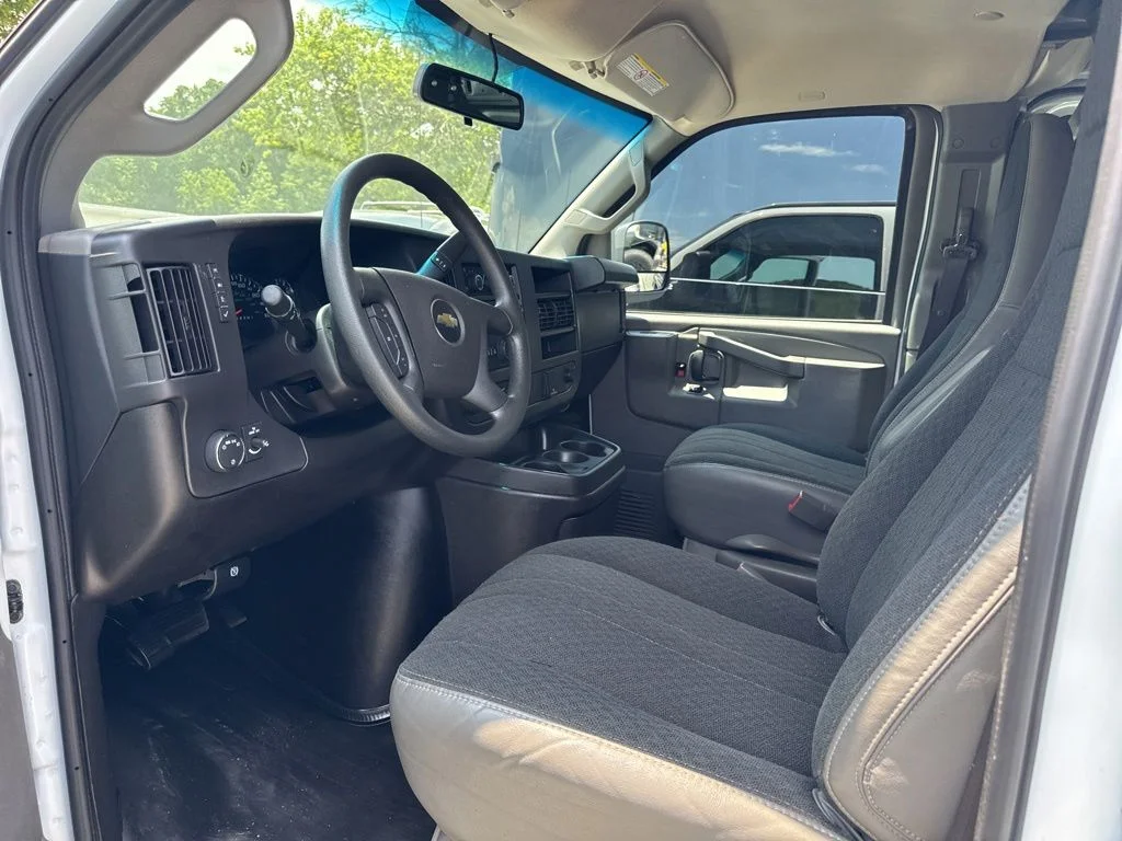 Used 2024 White Chevrolet Work Van image 3