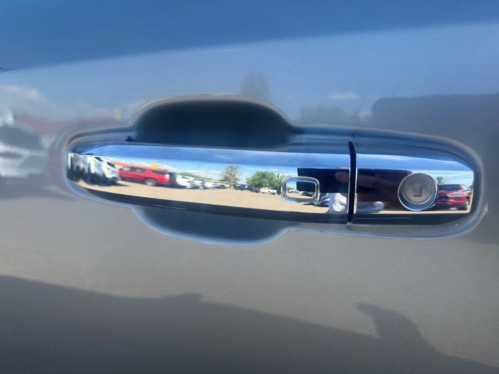 New 2026 Sterling Metallic GMC SLT image 10